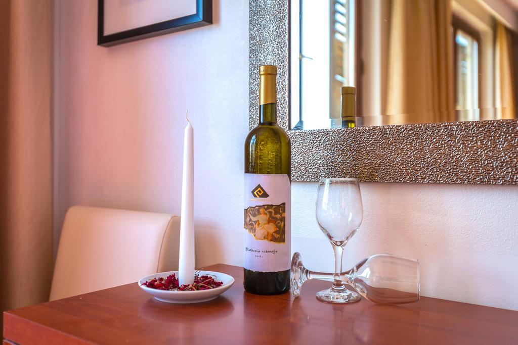 Bed & Breakfast La Fontana メドゥリン エクステリア 写真